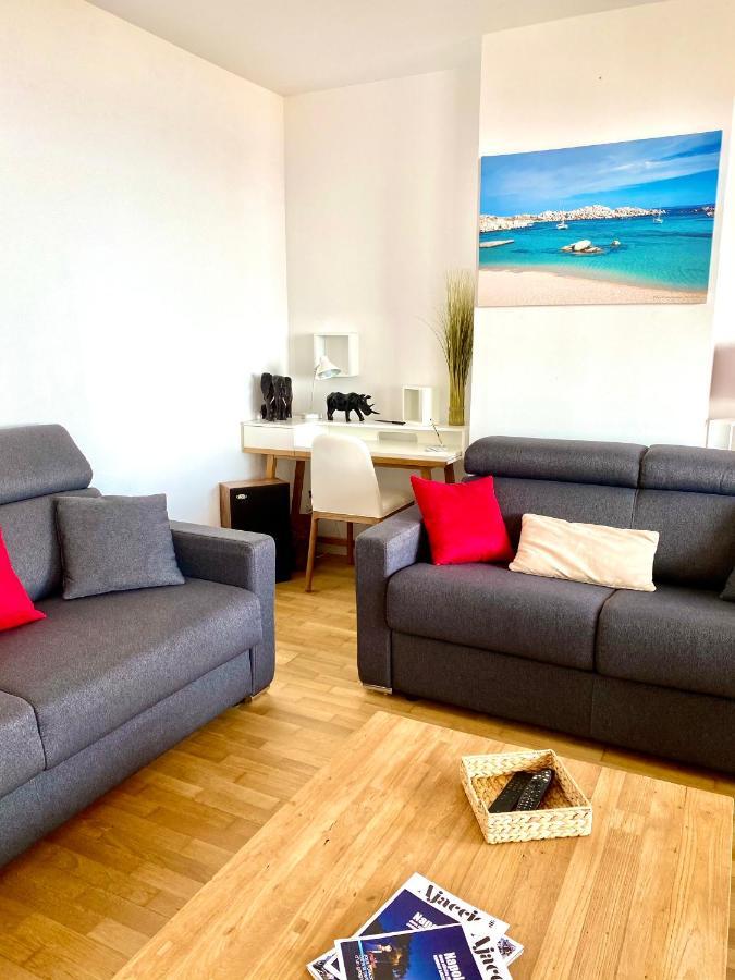 Grand T2 Standing Ajaccio Proche Centre Et Plages Vue Panoramique Parking Prive Luaran gambar