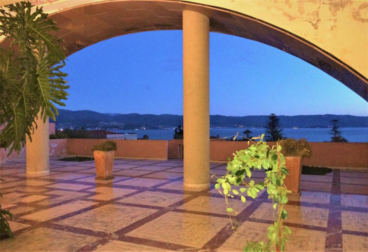 Grand T2 Standing Ajaccio Proche Centre Et Plages Vue Panoramique Parking Prive Luaran gambar