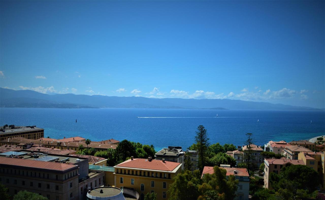 Grand T2 Standing Ajaccio Proche Centre Et Plages Vue Panoramique Parking Prive Luaran gambar