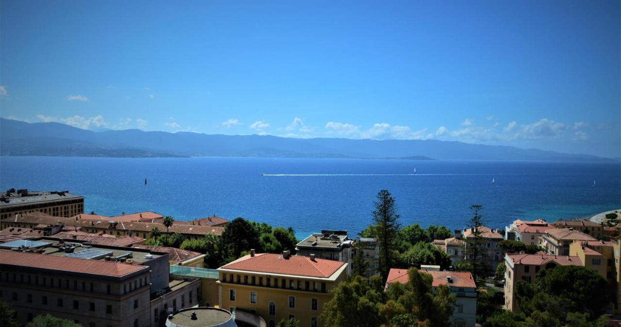 Grand T2 Standing Ajaccio Proche Centre Et Plages Vue Panoramique Parking Prive Luaran gambar