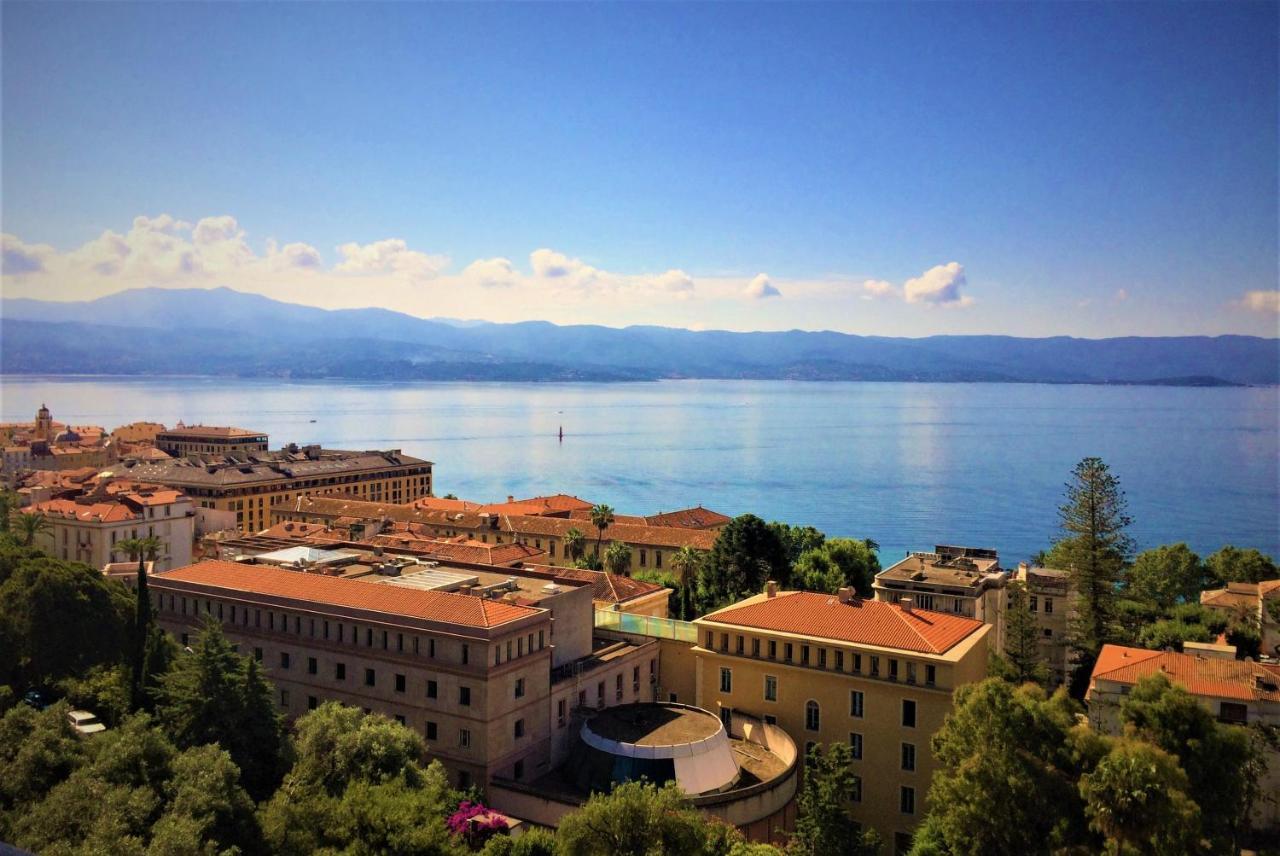 Grand T2 Standing Ajaccio Proche Centre Et Plages Vue Panoramique Parking Prive Luaran gambar