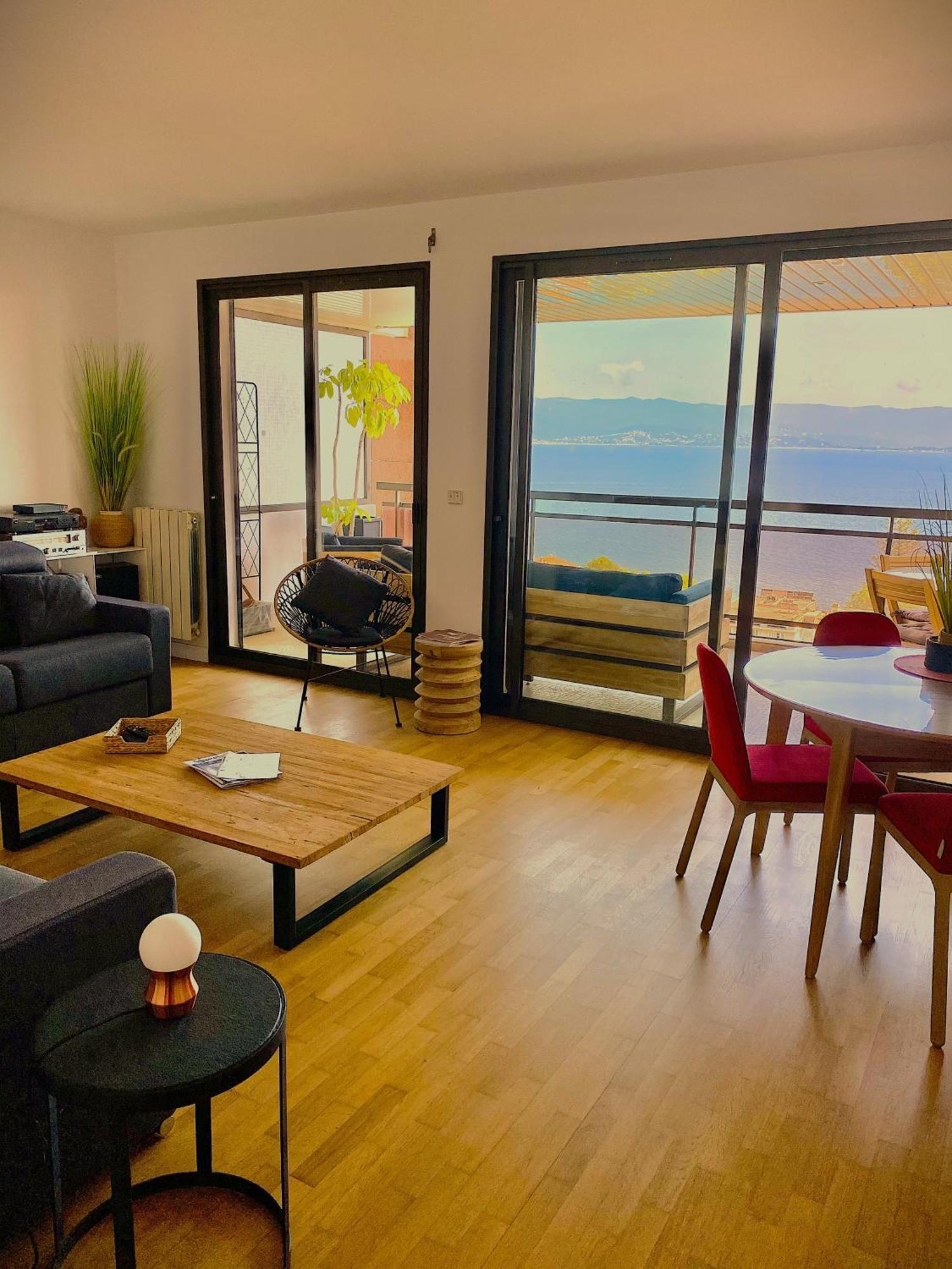 Grand T2 Standing Ajaccio Proche Centre Et Plages Vue Panoramique Parking Prive Luaran gambar
